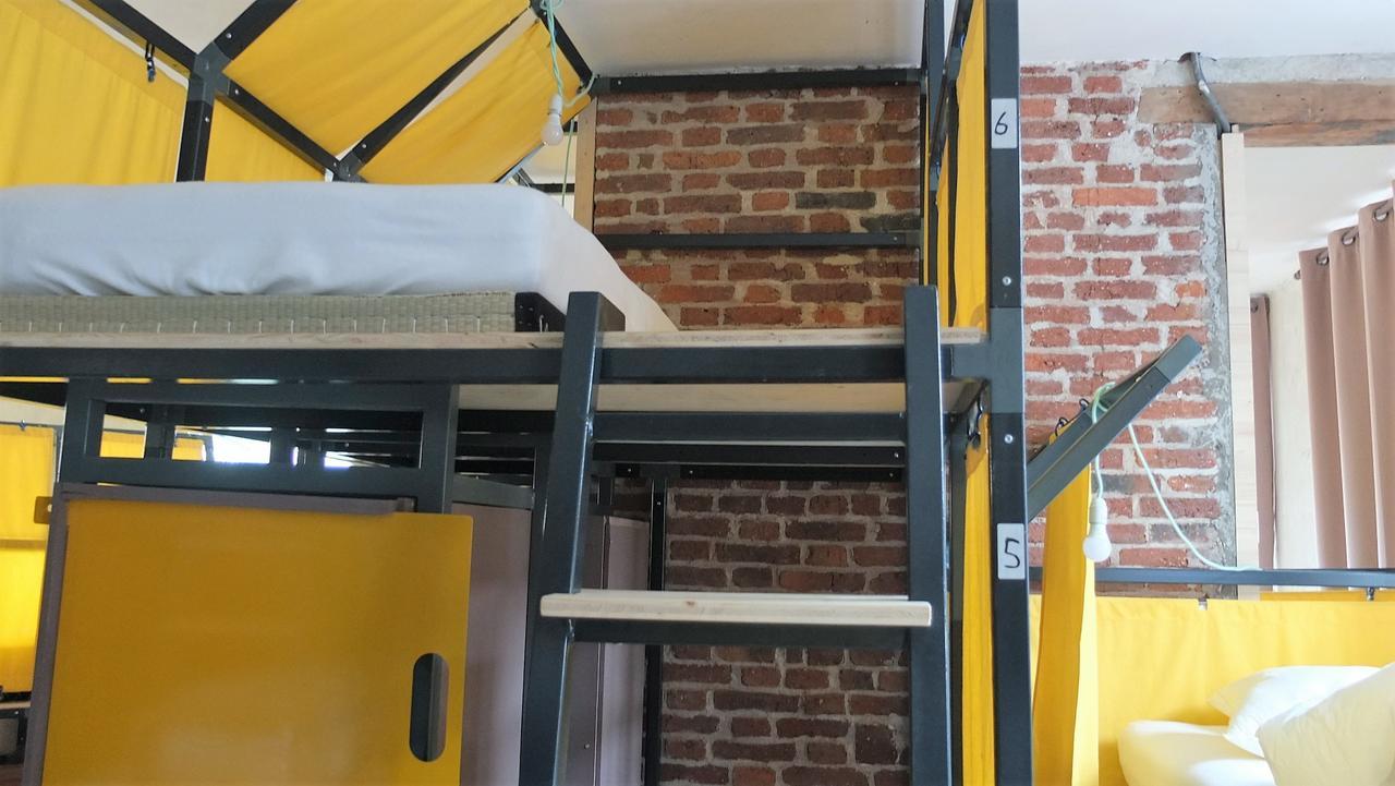 La Maison Rouge - Backpacker Hostel Saint-Etienne  Eksteriør billede